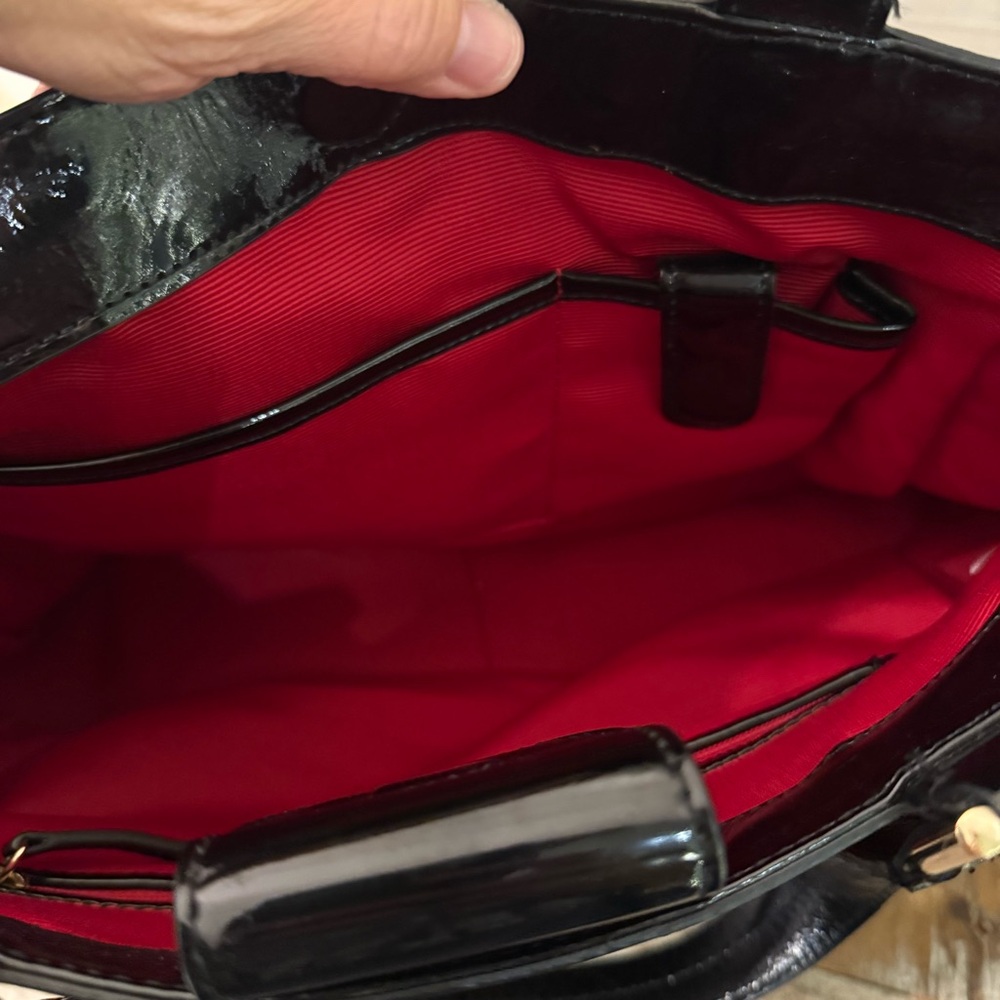 Talbots Black Red Floral Fabric Shoulder Tote Black Faux Patent Leather Trim - Picture 10 of 13